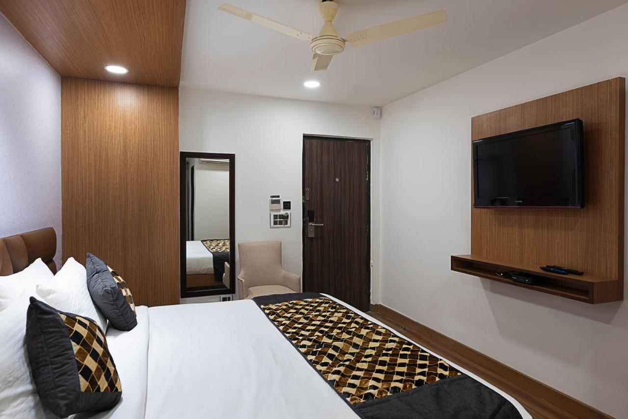 Delhieez - A Boutique Hotel New Delhi Exterior photo