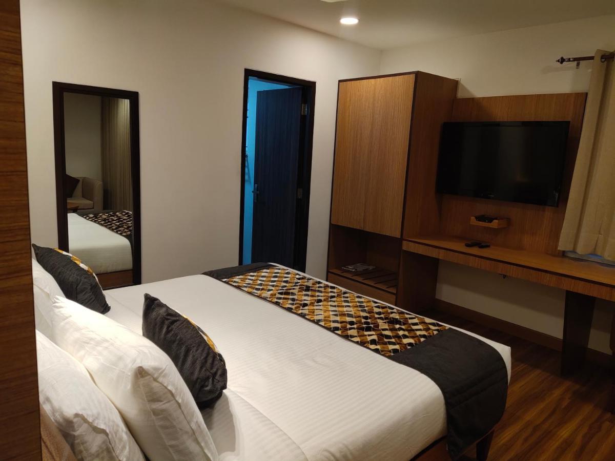 Delhieez - A Boutique Hotel New Delhi Exterior photo